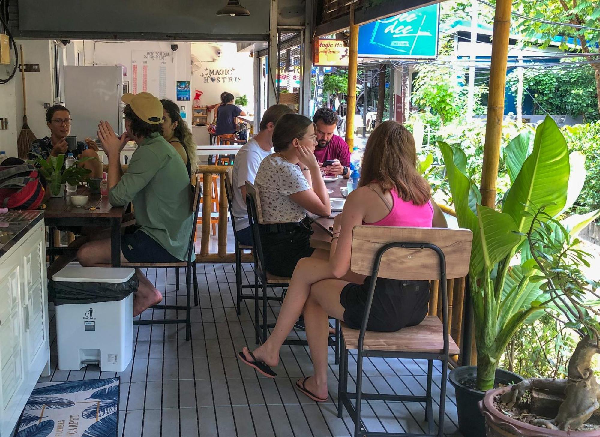 Sweed Dee Hostel Phi Phi Islands Esterno foto
