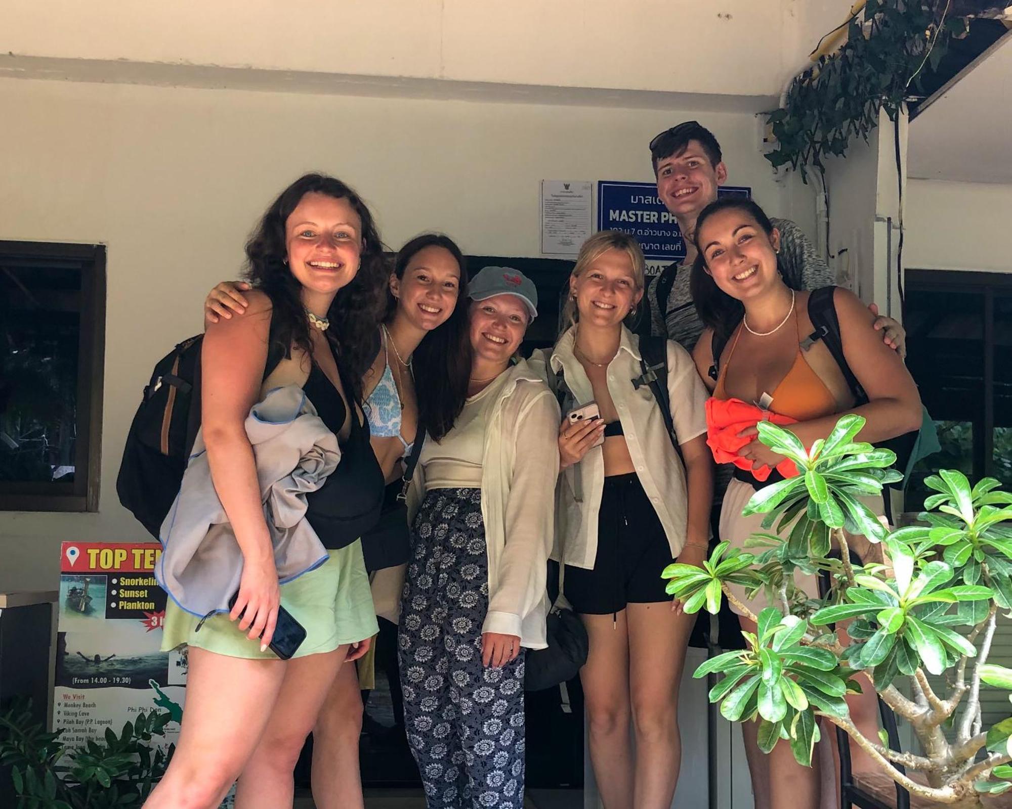 Sweed Dee Hostel Phi Phi Islands Esterno foto