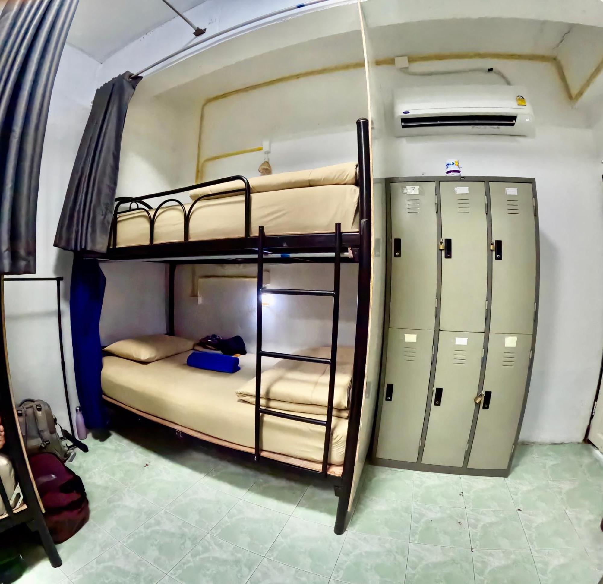 Sweed Dee Hostel Phi Phi Islands Esterno foto